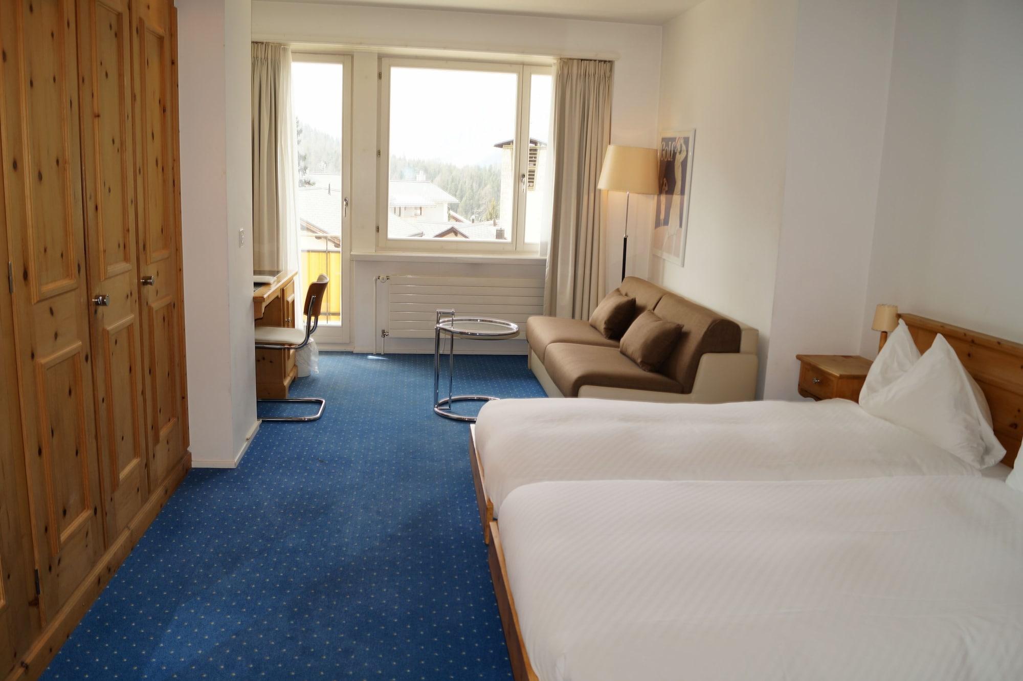 Hotel Schweizerhof ปอนเตรสซีนา ภายนอก รูปภาพ